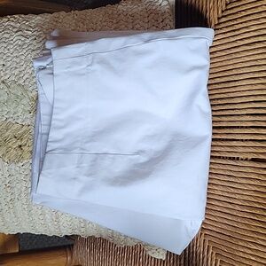 Talbots signature fit, ankle pants, white, size  6